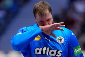 Torhüter Andreas Wolff fordert eine intensive interne Aufarbeitung des vorzeitigen WM-Scheiterns der deutschen Handballer. - Foto: Soeren Stache/dpa