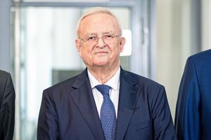 Ist Ex-Volkswagenchef Martin Winterkorn ab Februar wieder fit für einen Prozess? (Archivbild) - Foto: Moritz Frankenberg/dpa