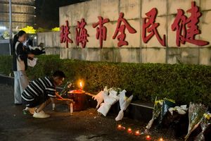 Die Amokfahrt in Zhuhai hatte 35 Menschen das Leben gekostet. (Archivbild) - Foto: Ng Han Guan/AP/dpa