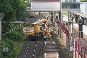 Schon jetzt wird auf der Strecke zwischen Hamburg und Berlin fleißig gebaut - im kommenden Jahr ist der Korridor erneut gesperrt. (Archivbild) - Foto: Marcus Brandt/dpa