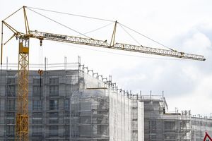 Der Wohnungsbau braucht nach Ansicht des Bundesverbands Baustoff-Fachhandel wieder verlässliche Bedingungen. (Archivbild) - Foto: Bernd Weißbrod/dpa