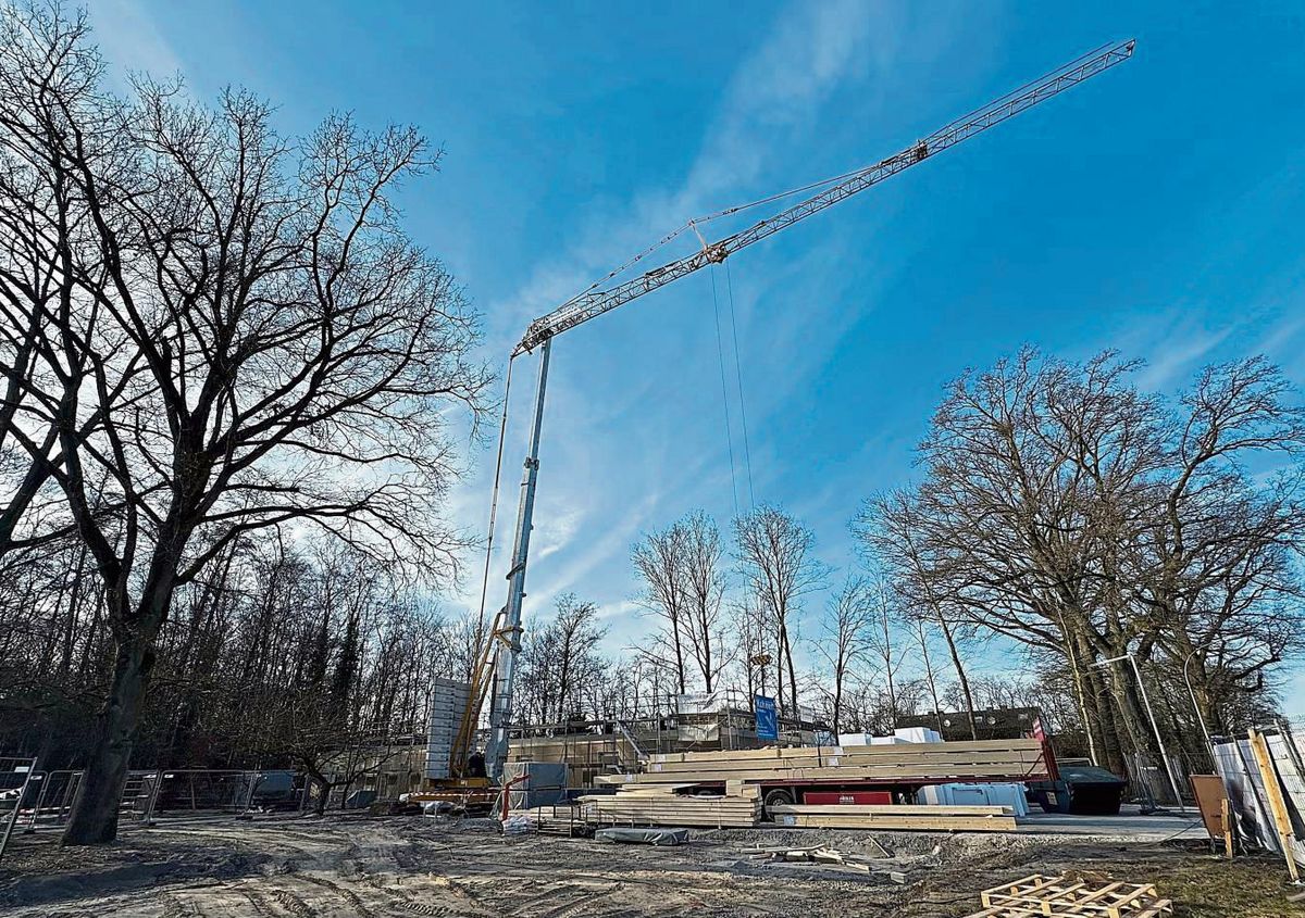 Ein Rohbau wächst am Roncalliweg: Der SkF Lippstadt baut ein neues Bewohnerzentrum. Foto: Cegelski