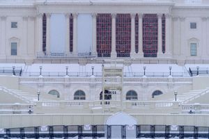 In der US-Hauptstadt hält eisiges Winterwetter seit Tagen an. (Archivbild) - Foto: Jose Luis Magana/AP/dpa