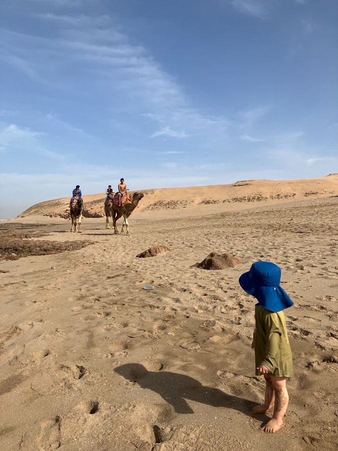 Heike Fischer aus Lippstadt hielt diesen hochsommerlichen Moment in der Wüste von Marokko für uns fest.