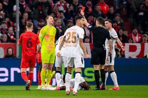 Manuel Neuer hat gegen seine Pokalsperre Einspruch eingelegt. - Foto: Tom Weller/dpa