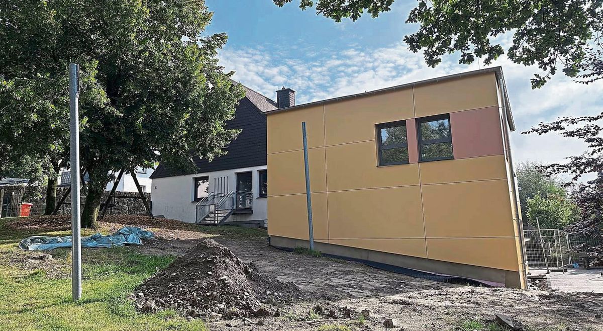 Die Arbeiten am Anbau am Kindergarten Kallenhardt befinden sich in den letzten Zügen. Fotos: Bsdurek