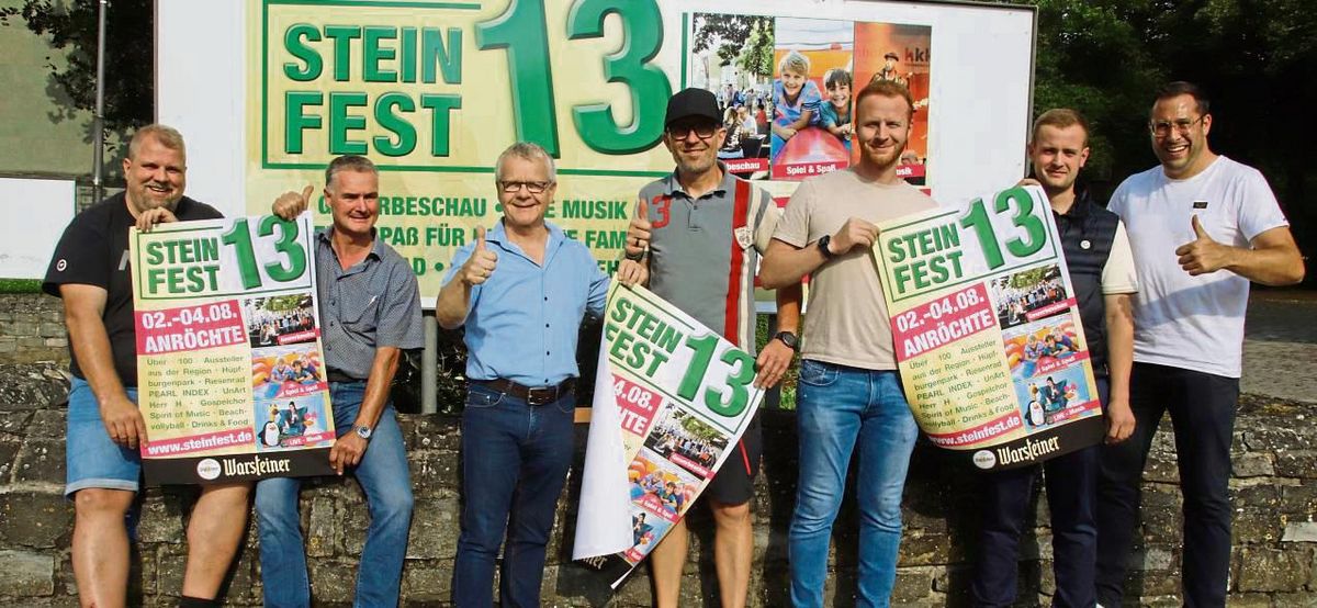 Letzter Feinschliff fürs 13. Steinfest: Der Vorstand des W.I.R. – Gewerbe- und Fördervereins stellte jetzt unserer Zeitung die Höhepunkte des Programms vor. Foto: Meschede