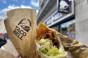 Die Fast-Food-Kette wird die erste Filiale in Deutschland anders als geplant doch nicht in diesem Jahr eröffnen. - Foto: Julia Kilian/dpa