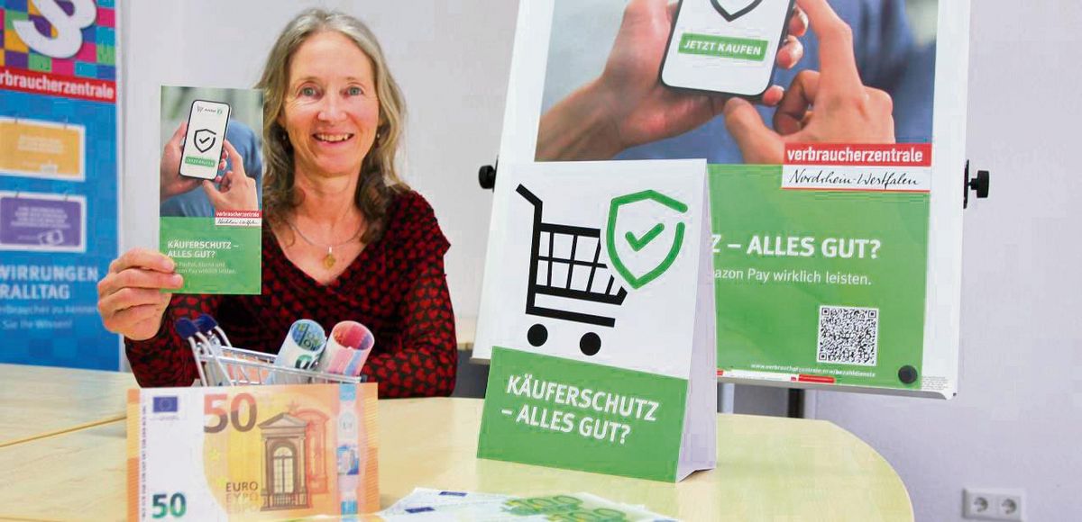 Verbraucherberaterin Heike Herzig kennt sich mit Beschwerden über Rückabwicklungen von Online-Zahlungen bestens aus. Auch in den heimischen Verbraucherstellen in Lippstadt und Soest sind sie keine Seltenheit. Foto: Puls