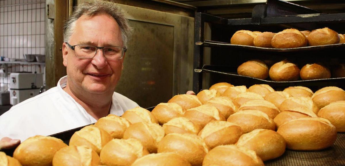 Bäckermeister Detlef Kunkel wird seine Bäckerei Wietfeld mit drei Standorten in Lippstadt schließen. Bis Ende April 2025 geht es weiter. Archivfoto: Schwade