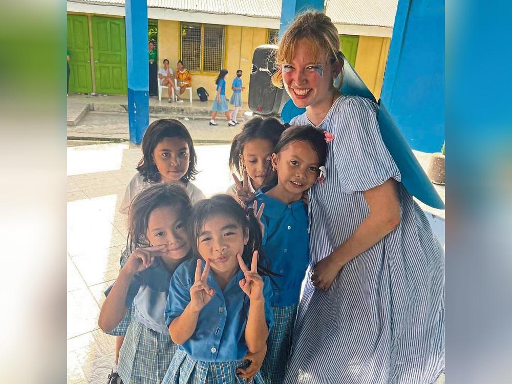 Um Kinder durch Bildung zu unterstützen, lebt und arbeitet Emma Bertelsmeier aus Lippstadt für ein Jahr auf den Philippinen.