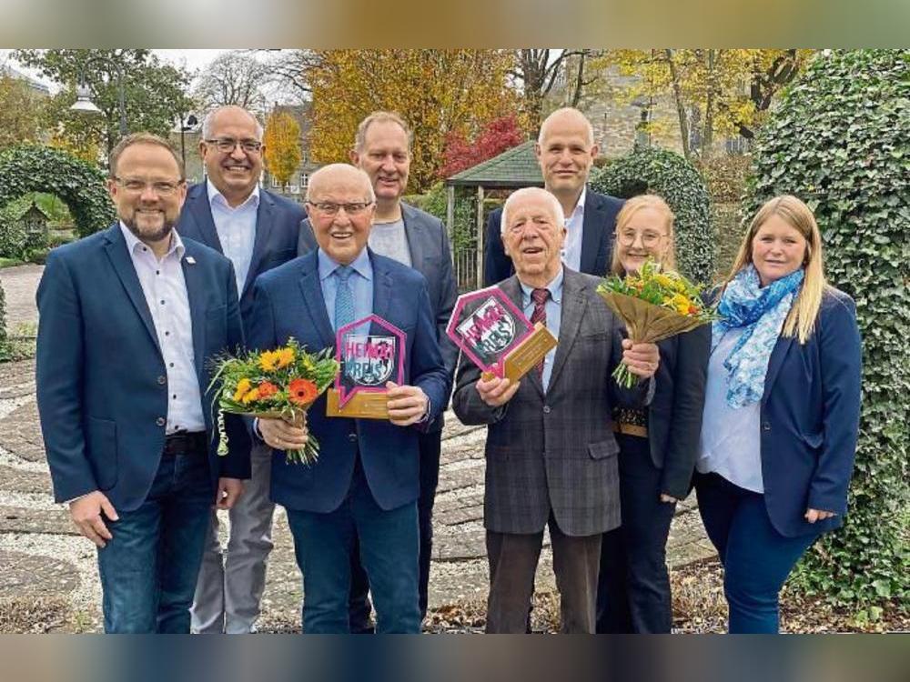 Joe Schulte und Rudolf Fischer freuten sich. Foto: N. Gerwin