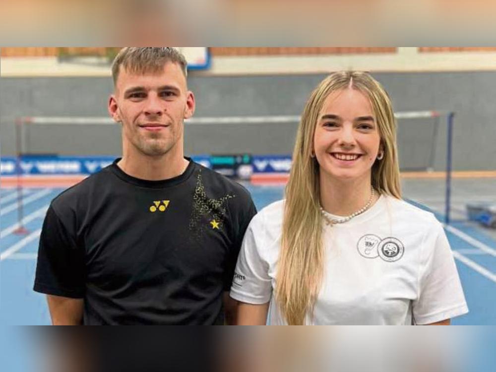 Ein Ticket für die westdeutschen Badminton-Meisterschaften in Lüdinghausen lösten Malin Risse (r.) und Nico Wannicke (l.) vom 1. BV Teutonia Lippstadt.