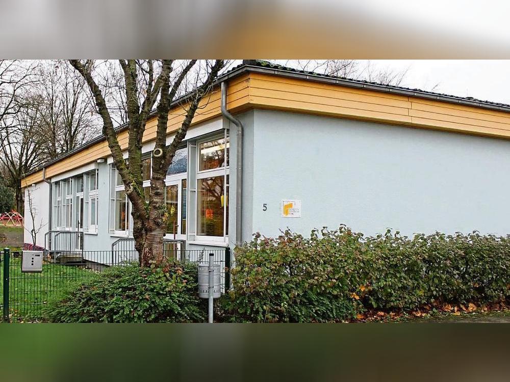 Anfang nächsten Jahres soll der alte, marode Gemeindekindergarten in Anröchte abgerissen werden. Foto: Mintert