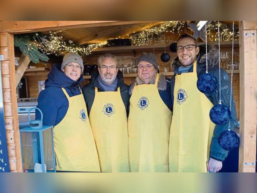 Für den Lions-Club im Einsatz: Kai Friske (v. l.), Ingo Pahrmann, Udo Steltemeier und Peter Königkamp. Foto: Stallmeister