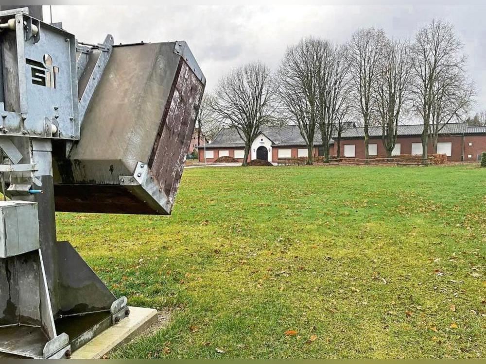 Der Schützenplatz mit der Schützenhalle liegt im Herzen von Lipperode. Wird das Gerichtsurteil rechtskräftig, darf beides bald nicht mehr genutzt werden. Foto: Rückert