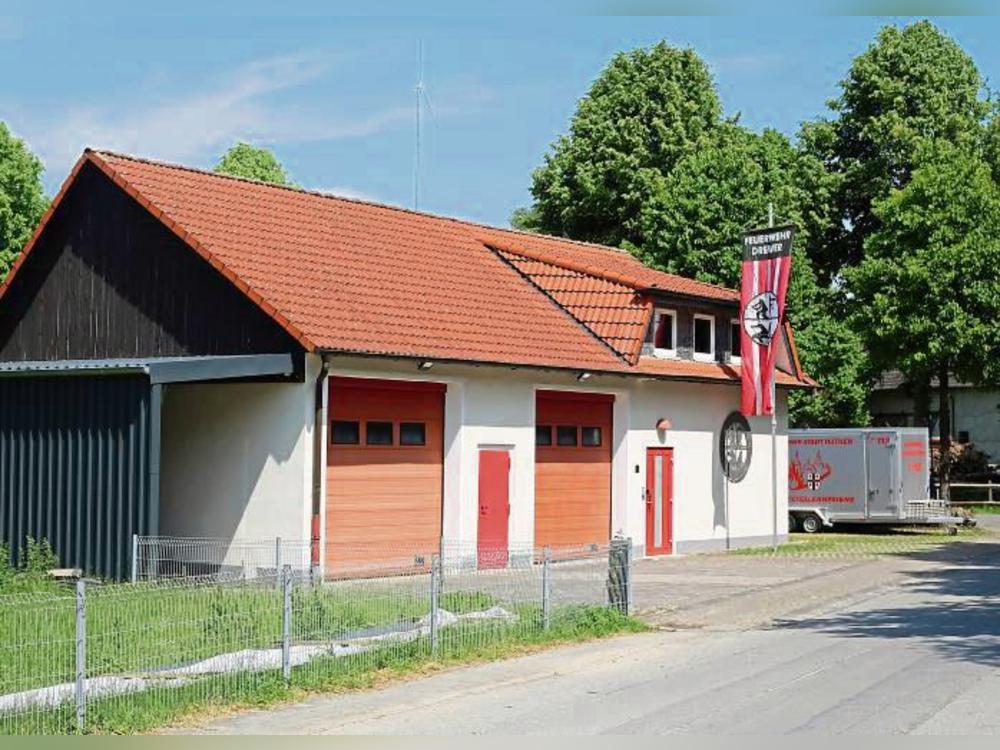 Das Feuerwehrhaus in Drewer erfüllt nicht mehr die rechtlichen Anforderungen. Foto: Löseke