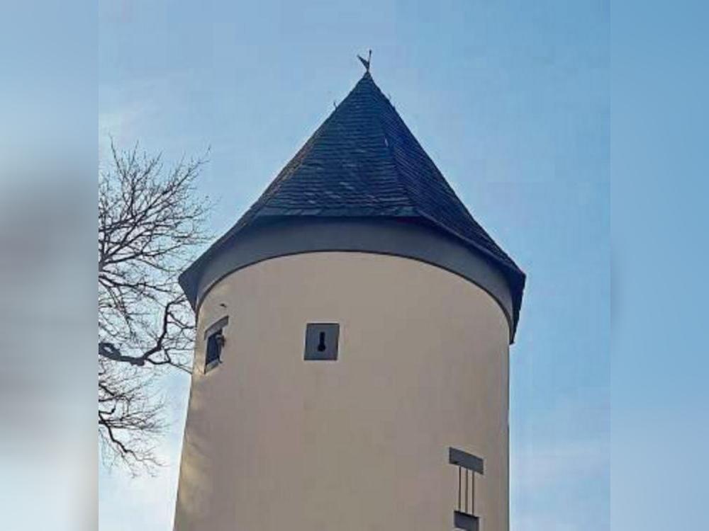 Der alte Trafoturm soll umgebaut werden.