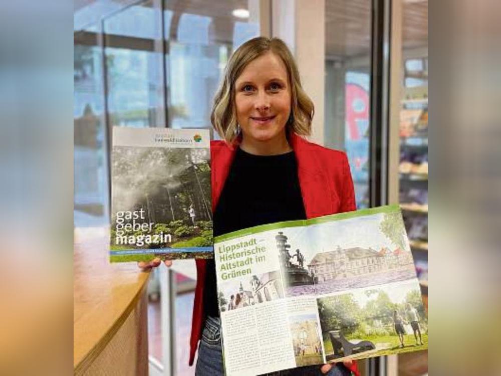 Das neue Magazin präsentiert hier Christina Flaßkamp vom KWL-Bereich Tourismus.