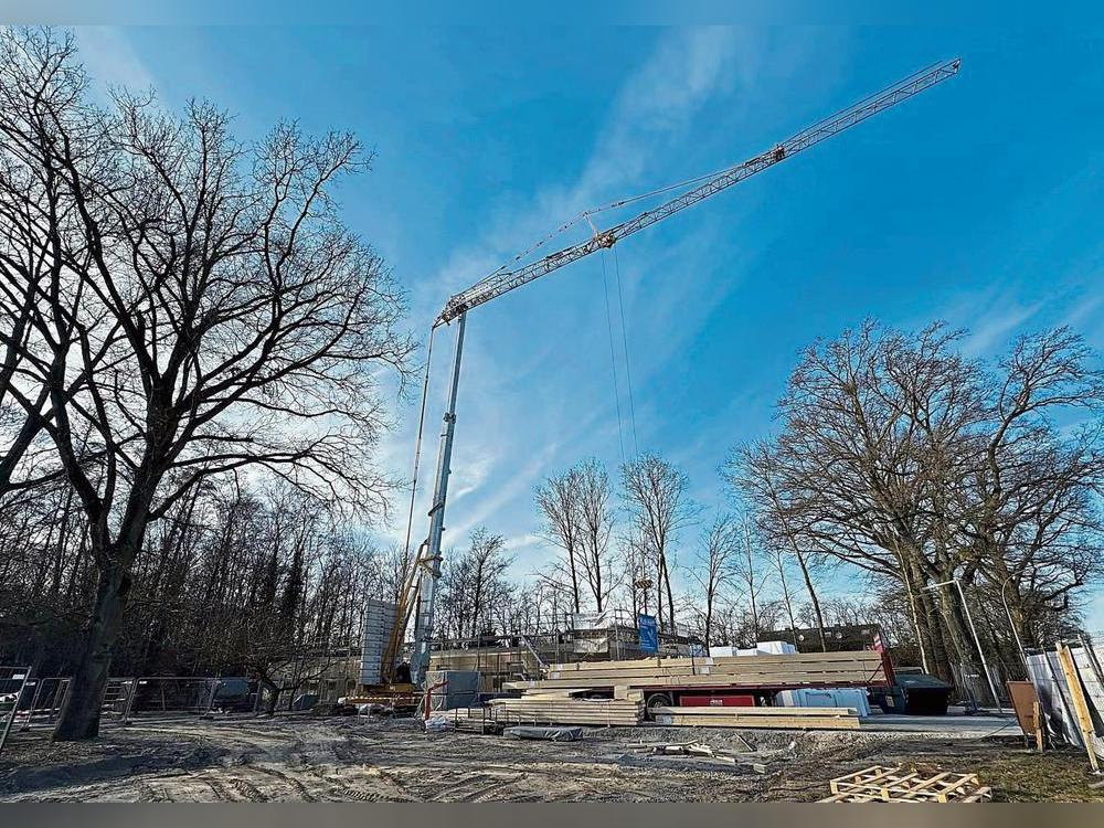 Ein Rohbau wächst am Roncalliweg: Der SkF Lippstadt baut ein neues Bewohnerzentrum. Foto: Cegelski