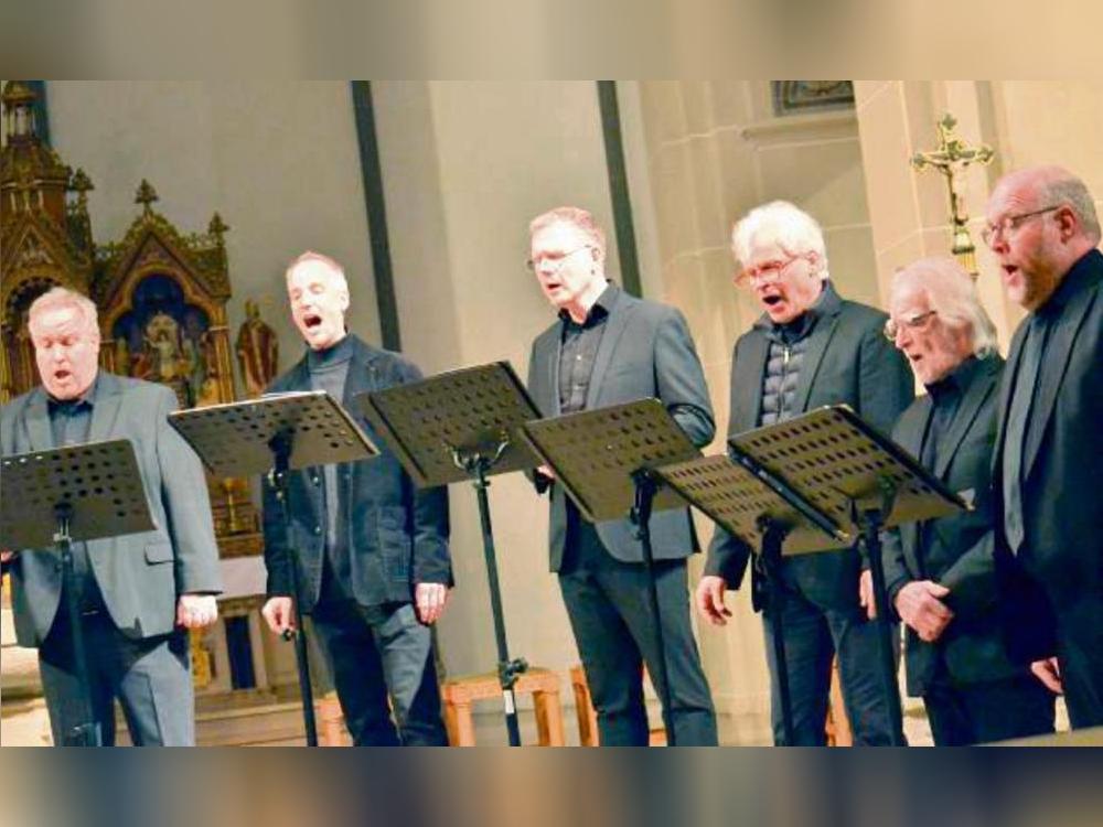 Das Vocalconvent Soest gastierte zum ersten Mal in Lippstadt. Auf dem Programm standen unter anderem Werke von Johann Sebastian Bach, William Byrd, Hildegard von Bingen und Heinrich Schütz. Foto: Gröbing