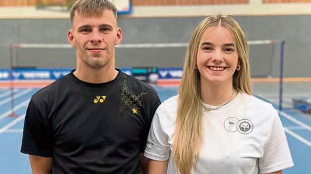 Ein Ticket für die westdeutschen Badminton-Meisterschaften in Lüdinghausen lösten Malin Risse (r.) und Nico Wannicke (l.) vom 1. BV Teutonia Lippstadt.