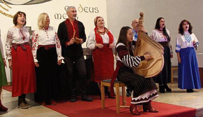 Fürs Auge und fürs Ohr: Der Chor Malva. Foto: Wissing