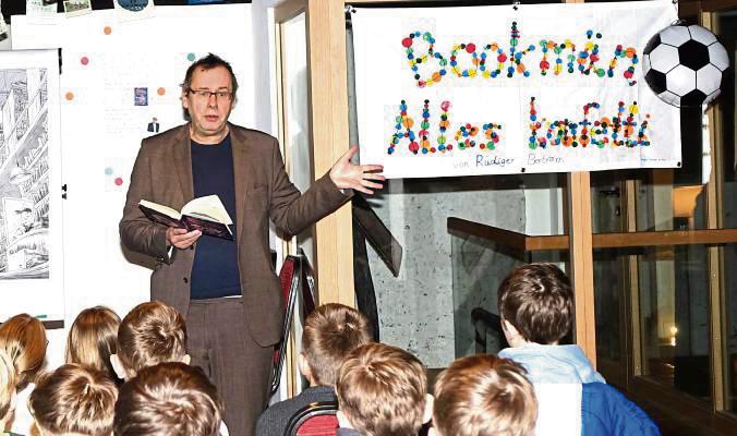 Autor Rüdiger Bertram las im Haus Buuck. Foto: Kloer