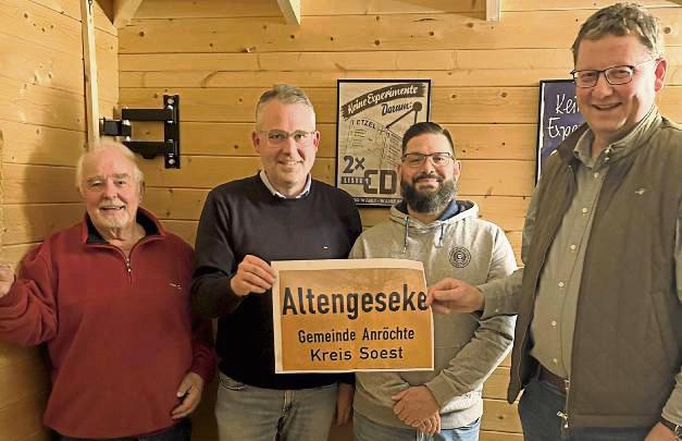 Die CDU-Ortsunion Altengeseke stellt die Weichen für die Kommunalwahl. Das Bild zeigt (v.l.) Hans-Alfred Meinberg, Thomas Gerwin, Björn Peitz und Thomas Röper-Schültken.