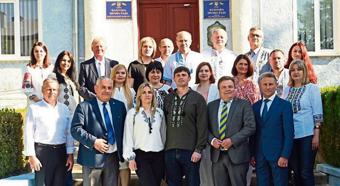 Besuch in Kalusch: Im Mai war eine Delegation um Bürgermeister Arne Moritz zu Gast in der Ukraine. Foto: Tuschen