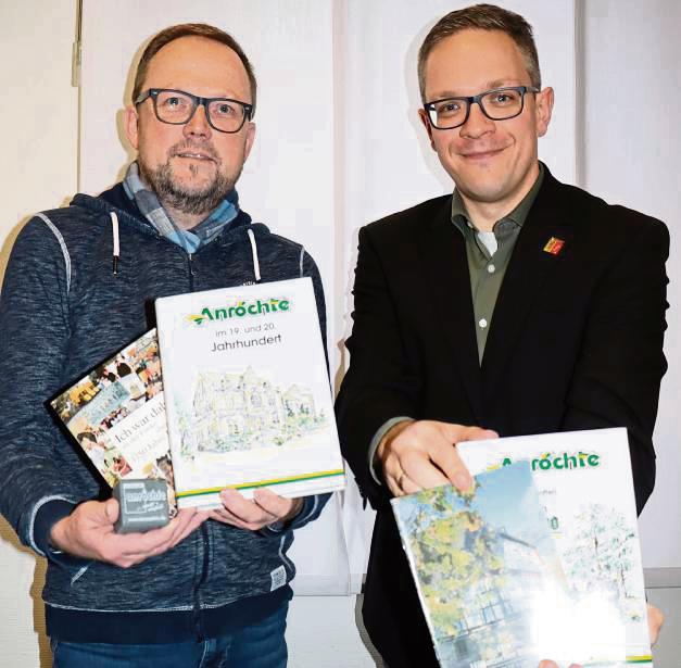 Zusammen stark: Die Bürgermeister Alfred Schmidt (l.) und Hendrik Henneböhl. Foto: Dietz