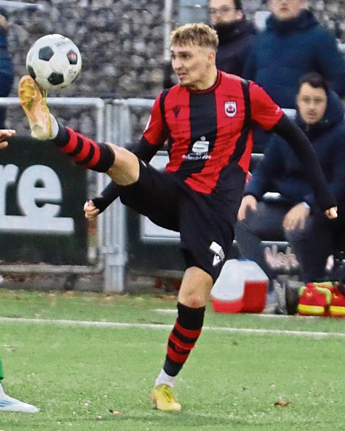 Maximilian Franke erzielte beim 3:2-Erfolg des SV Lippstadt in Lotte zwei Treffer. Foto: Lütkehaus