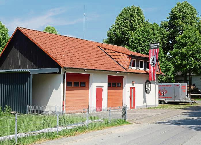 Das Feuerwehrhaus in Drewer erfüllt nicht mehr die rechtlichen Anforderungen. Foto: Löseke