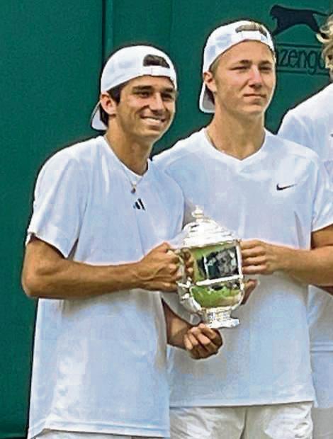 Wimbledon-Sieger im Junioren-Doppel: Max Schönhaus (r.) mit dem US-Amerikaner Alexander Razeghi. Foto: Simon