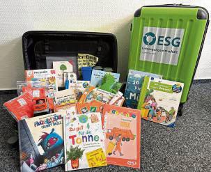 Die ESG verleiht zwei Materialkoffer für die Umweltbildung in Kindergärten im Kreis Soest.
