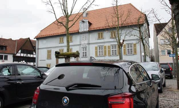 Auch künftig ein Parkparadies: der Marktplatz. Ein neues Museum wird hier so bald nicht entstehen. Foto: Balzer