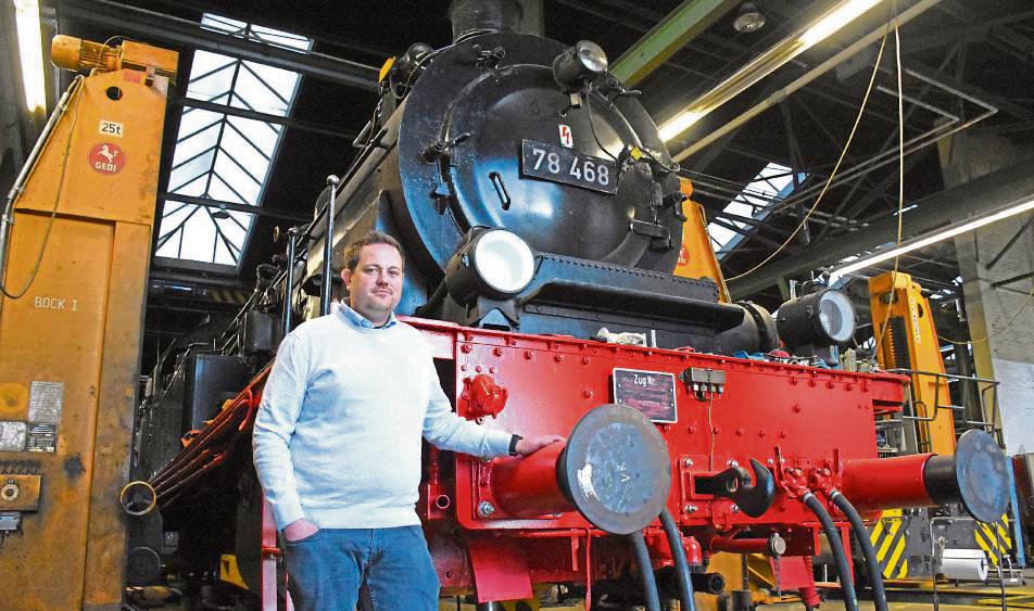 Ein halbes Dutzend 550 „Preußische T 18“ sind museal erhalten – darunter die 78 468, die von einem Förderverein in Lengerich betrieben wird. Felix Holtmann ist dort ehrenamtlich Betriebsleiter – und außerdem Eisenbahnbetriebsleiter bei der WLE in Lippstadt.