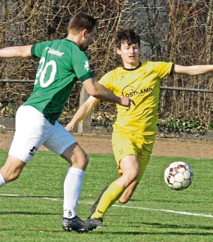 Absolute Funkstille herrschte in den letzten beiden Spielen im Angriff des SuS Bad Westernkotten. Im Nachholspiel gegen Olpe wollen Louis Sprick (r.) und seine Teamkollegen das mit aller Macht wieder ändern. Foto: Schlink