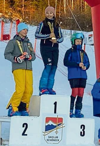 Anni Stellmacher aus Lippstadt fuhr im Slalom in Schöneck aufs Siegerpodest.