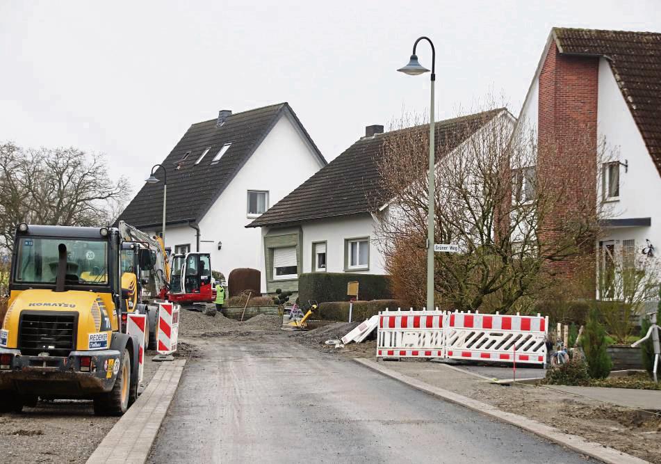 Die Pflasterbereiche und die Rinnenanordnung werden im Zuge des Ausbaus der Bruchstraße an der Krumme Wende, Grüner Weg und An der Schledde geändert. Foto: Meschede