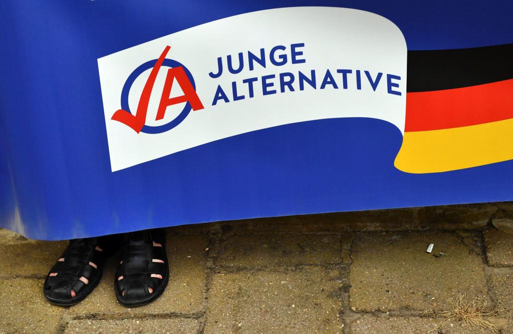 Die AfD-Jugendorganisation Junge Alternative (JA) war seit 2021 als Verdachtsfall geführt worden. - Foto: Jens Kalaene/dpa