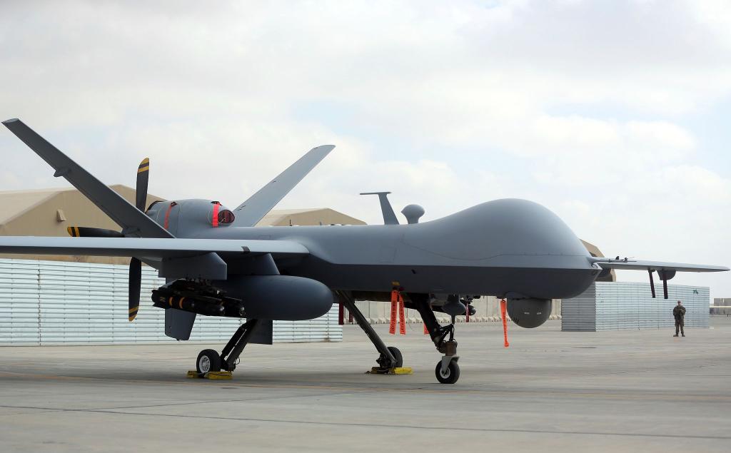 Eine US-amerikanische Drohne vom Typ MQ-9. - Foto: Massoud Hossaini/AP/dpa