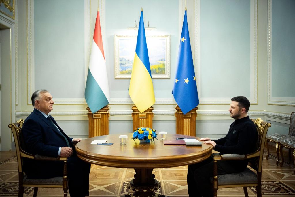 Erstmals seit Kriegsbeginn reiste Ungarns Regierungschef Viktor Orban nach Kiew. - Foto: Zoltan Fischer/Büro des ungarischen Ministerpräsidenten/MTI/AP/dpa/dpa