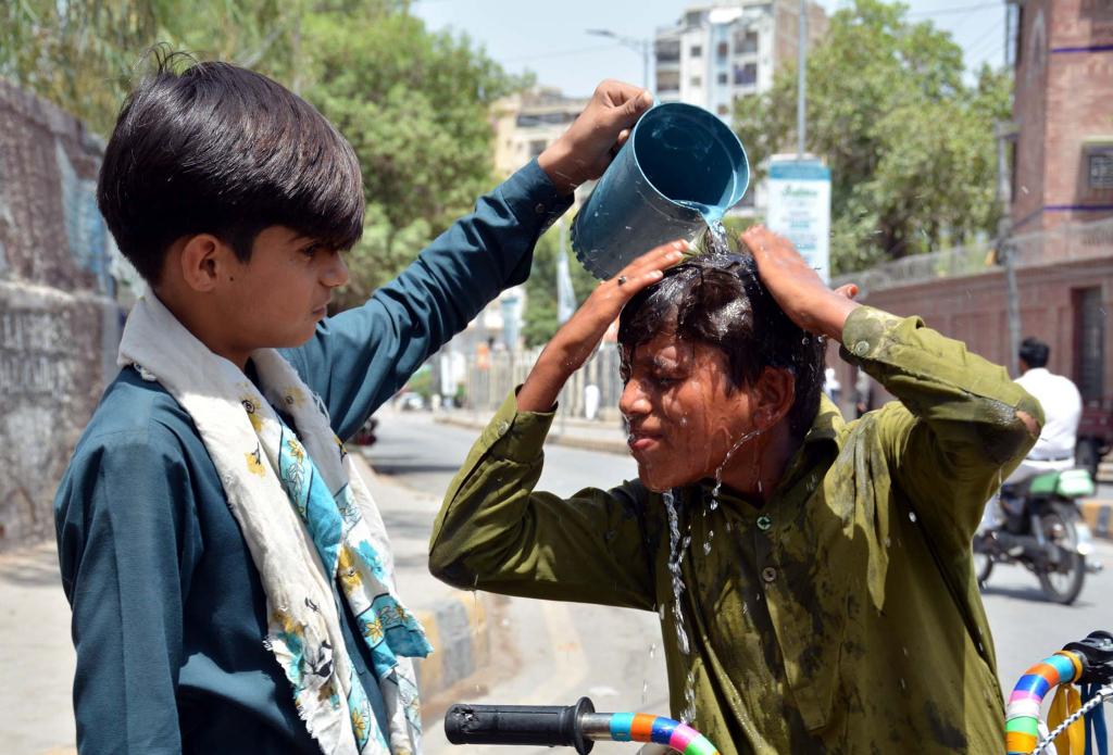 Wegen extrem hoher Temperaturen um die 50 Grad Celsius haben die Behörden Pakistans am Montag eine Hitzewarnung für Schwangere und ältere Menschen ausgesprochen. Foto-Archiv - Foto: Ppi/PPI via ZUMA Press Wire/dpa