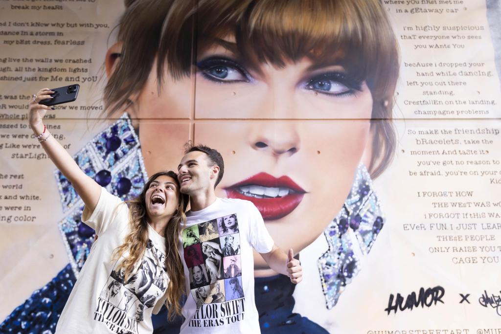 Die Fans von US-Sängerin Taylor Swift sind eine weltweite Community. (Archivfoto) - Foto: David Parry Media Assignments/PA Wire/dpa