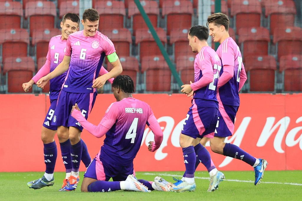 Die deutsche U21-Nationalmannschaft holt zum Abschluss der EM-Quali ein Remis in Polen. - Foto: Marian Zubrzycki/PAP/dpa