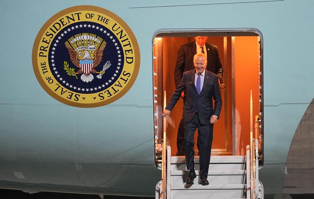 Biden zu Besuch in Berlin eingetroffen. - Foto: Michael Kappeler/dpa