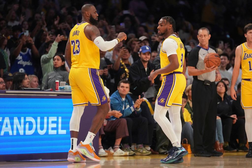 LeBron James und Bronny James haben NBA-Geschichte geschrieben. - Foto: Eric Thayer/AP/dpa