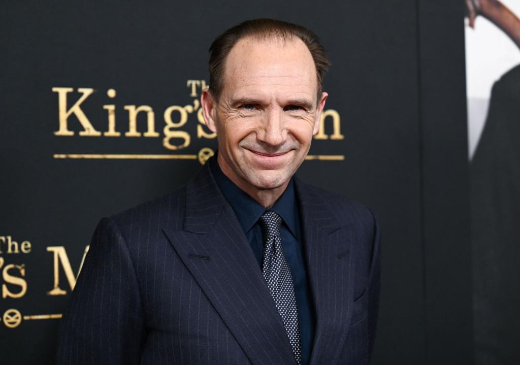 Schauspieler Ralph Fiennes wollte nach eigenen Angaben kein Filmstar werden. (Archivbild) - Foto: Evan Agostini/Invision via AP/dpa