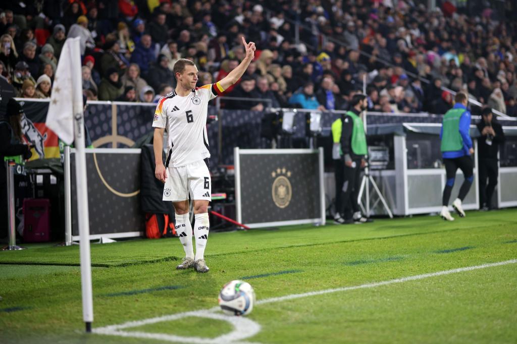 Joshua Kimmich gibt bei der Nationalmannschaft die Richtung vor. - Foto: Philipp von Ditfurth/dpa